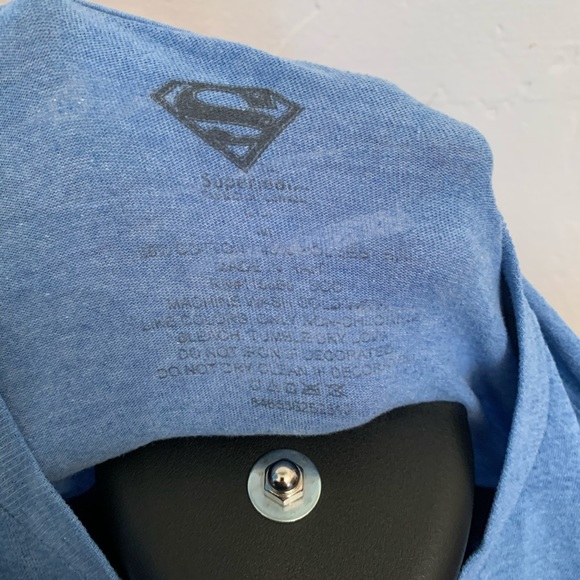 Light Blue DC Comics Superman T Shirt Size Large - Picture 5 of 5
